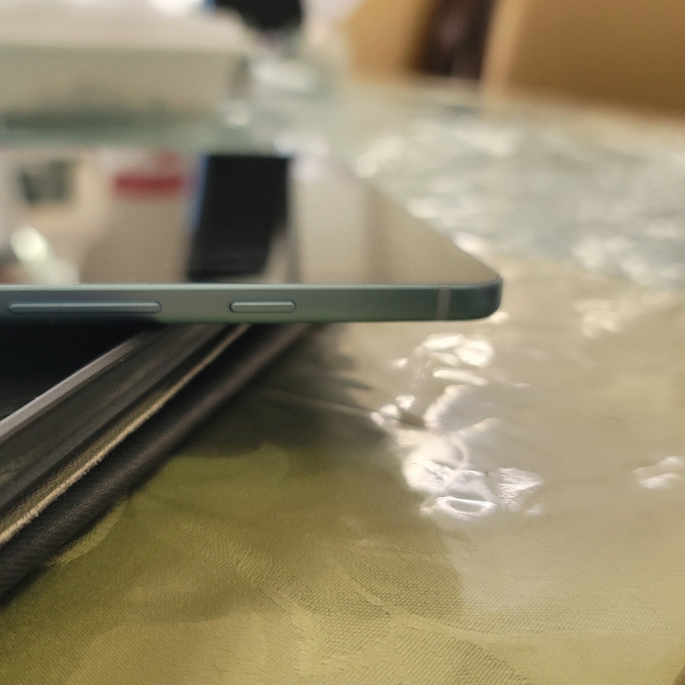 Samsung Galaxy S6 Lite  Tablet with Spen
